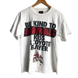 Vintage Coyotes Hockey White Shirt Size Medium 19x27